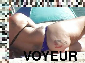 Very nice tattooed buttocks voyeur video