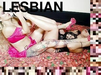 High Heels lesbian licking