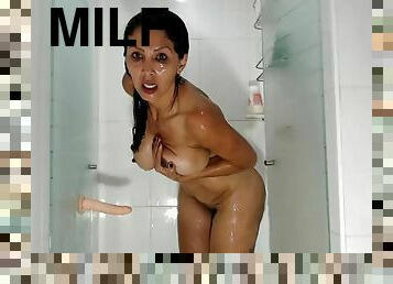 Venezuelan MILF Having Shower and Spreads Her Arse