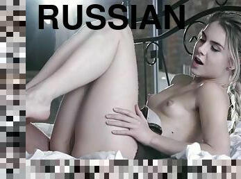 Perfect russian feet of alecia fox get worshiped and covered in cum