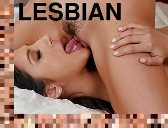 Abigail Mac and Gianna Dior playing lesbian games in bed