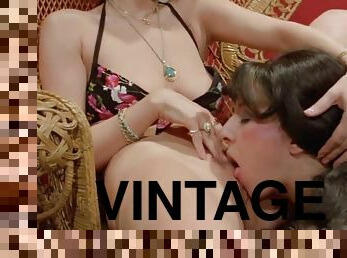 Vintage Lesbians Compilation - crazy retro porn