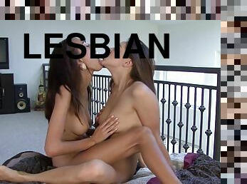 Janice Griffith & Sara Luvv Lesbian Sloppy Kissing Fetish