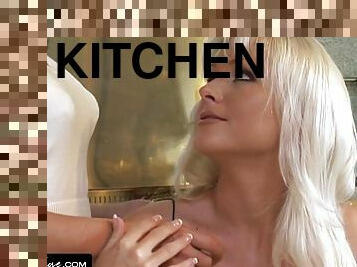 Kathy Anderson and Nina Roberts have fun in the kitchen - Kathy anderson
