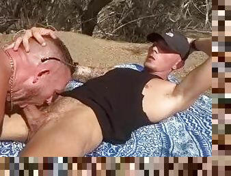 Chavs fuck in Maspalomas sand dunes