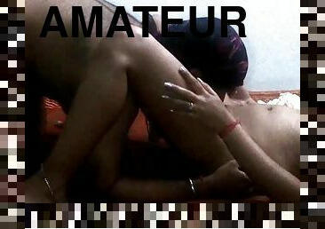 Amateur from Indian fucks in missionary pose