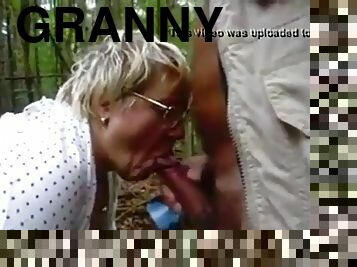 Granny dogging sucking dick and get cum in mouth