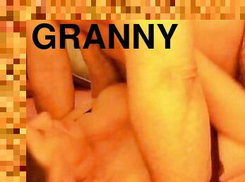 Granny's Throwback Fuck Orgasm 04152018 CAM4