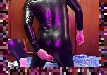 The rubber costume is tornbut it is a perverted masturbation