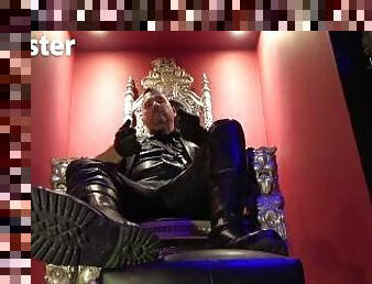 Worship the leather Master's gloves and boots as he sits on a throne PREVIEW
