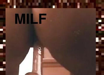 Milf riding dildo squirts at the end