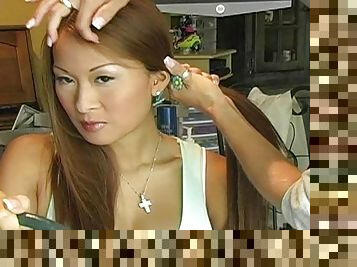 Asian babe Kimmy-Lee is getting a nice makeup