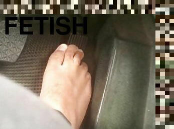 BARE FOOT PEDAL PUMPING - YOUR TONGUE BELONGS TO MY SOLES - MANLYFOOT ???? NEW CONTENT