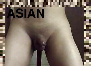 Asian twink loves precum and prostate orgasm 