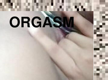 horny and wet ... i want my orgasm