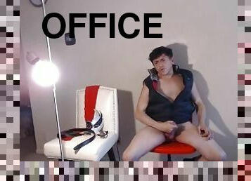Maolo is Free Naked & Jerking at the Office!
