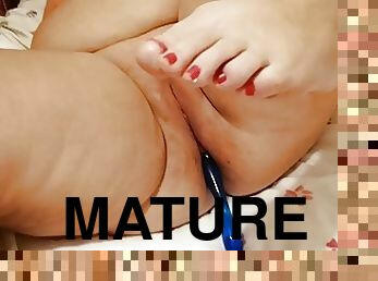 Sexy Blond BBW Mature MILF Anal Play and Masturbating