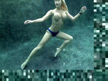 SexUnderWater Tabatha.Jordan UW model Training 1