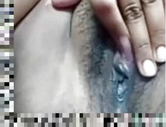 Female Orgasm Fingeeing pussy