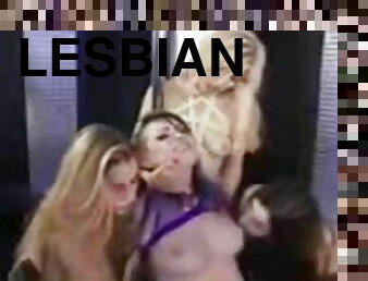 hardcore lesbian pussy fuking and fisting!