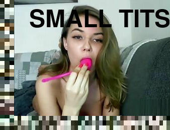 very sexy cam girl masturbate on cam
