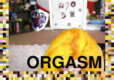 Real orgasm after fucking with sex toy