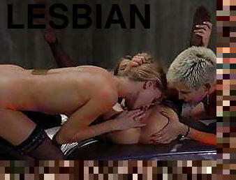 A sexy lesbian threesome