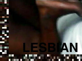 dyakol-masturbation, matanda, tomboy-lesbian, laruin-ng-daliri-ang-pekpek