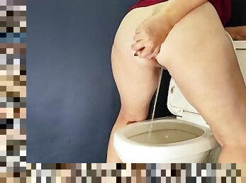 Anal dildo orgasm peeing in toilet