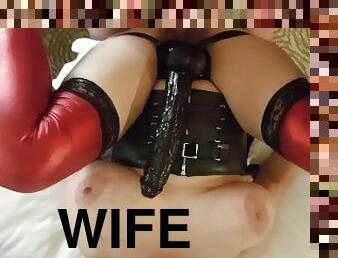 Fucking wife while she's wearing strapon