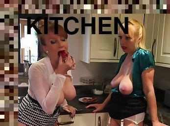 Red Xxx - Pastries And Pussy Licking In The Kitchen With