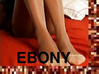 Kiss my ebonyfeet now! Or you dont like Nylons?