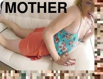 Stepmother and her daughter fuck her