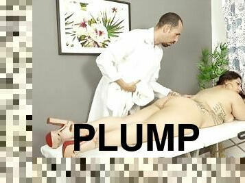 Lucky Masseur Gets to Eat and Fuck Agatha Ludovino's Big BBW Ass