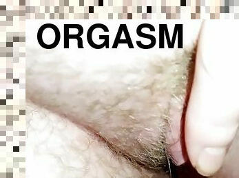 Close-ups FTM Masturbation Solo With Pissing