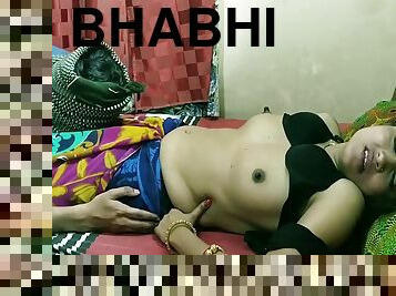 Lucky Thief Found Beautiful Bhabhi At Bed! What Next? Jobordosti Sex With Dirty Audio 16 Min