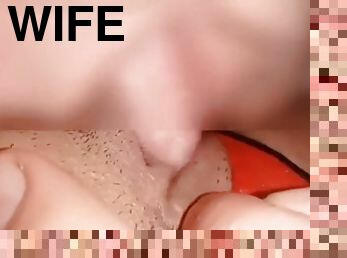 Hubby lick his wife pussy