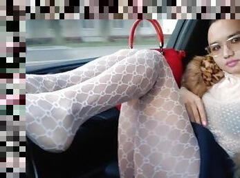 неверная-жена, в-машине, ножки, чулки, хентай, танцующие, фетиш, нейлоновое-белье, куколки