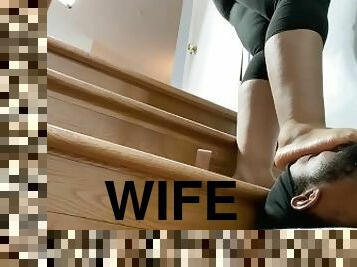 Preview-Thick Wife Tramples Slave Husband Using Him As A Step Stool and Foot Rest While Decorating