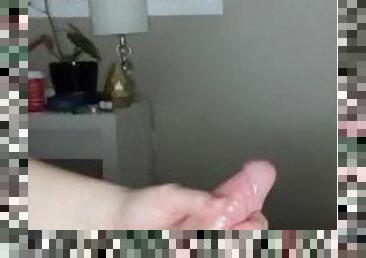 Best slow handjob cumshot!