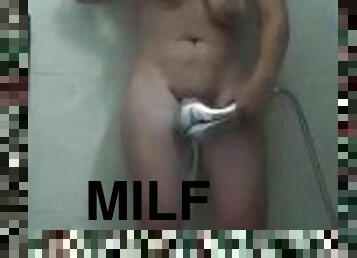 Young MILF discovered shower head and she is braking it !!