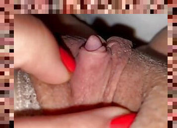 cur, clitoris, grasa, masturbare-masturbation, pasarica, amatori, bbw, chilotei, solo, uda