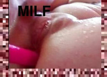 Hot milf plays with toys in pussy and anal squirting like fountain