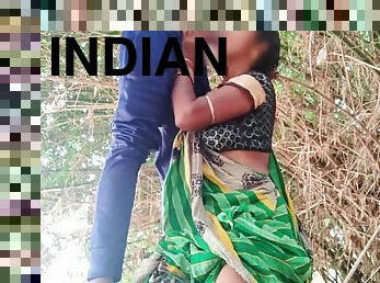 Indian Hot Desi Bhabhi Ko Jungle Me Chudai