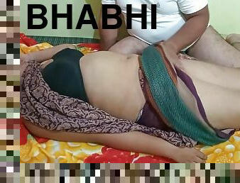 Deshi Bhabhi Saying Ho Rha Mera Ruko[hindi]