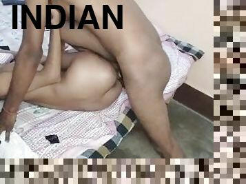 Desi beautyful hot Indian girlfriend fucks boyfriend