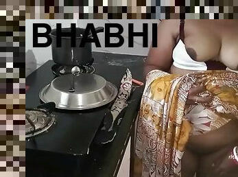 Devar bhabhi doggy style hardcore fuck in the kitchen with dirty talk in hindi.bhabi ko devar ne mein choda