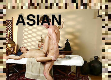 Asian tourist Miko Dai enjoys all-american cock