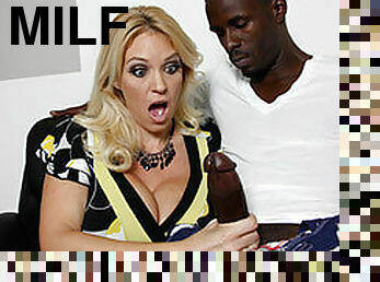 Divorce Milf Charlee Chase HUngry For Man-Meat