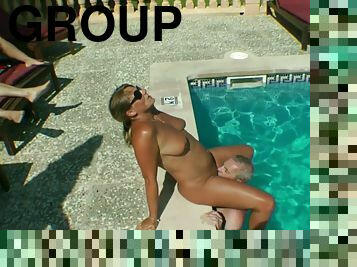 REAL GROUP FUCKING MAKING OUT OF GERMAN moms With Guys At Pool In Holiday - ANALDIN